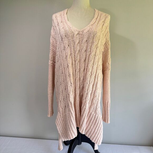 FREE PEOPLE Easy Cable V-Neck Sweater in Light Pink - Picture 2 of 8